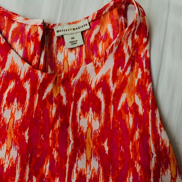 Mercer Madison Multicolored short sleeve blouse - Picture 2 of 2